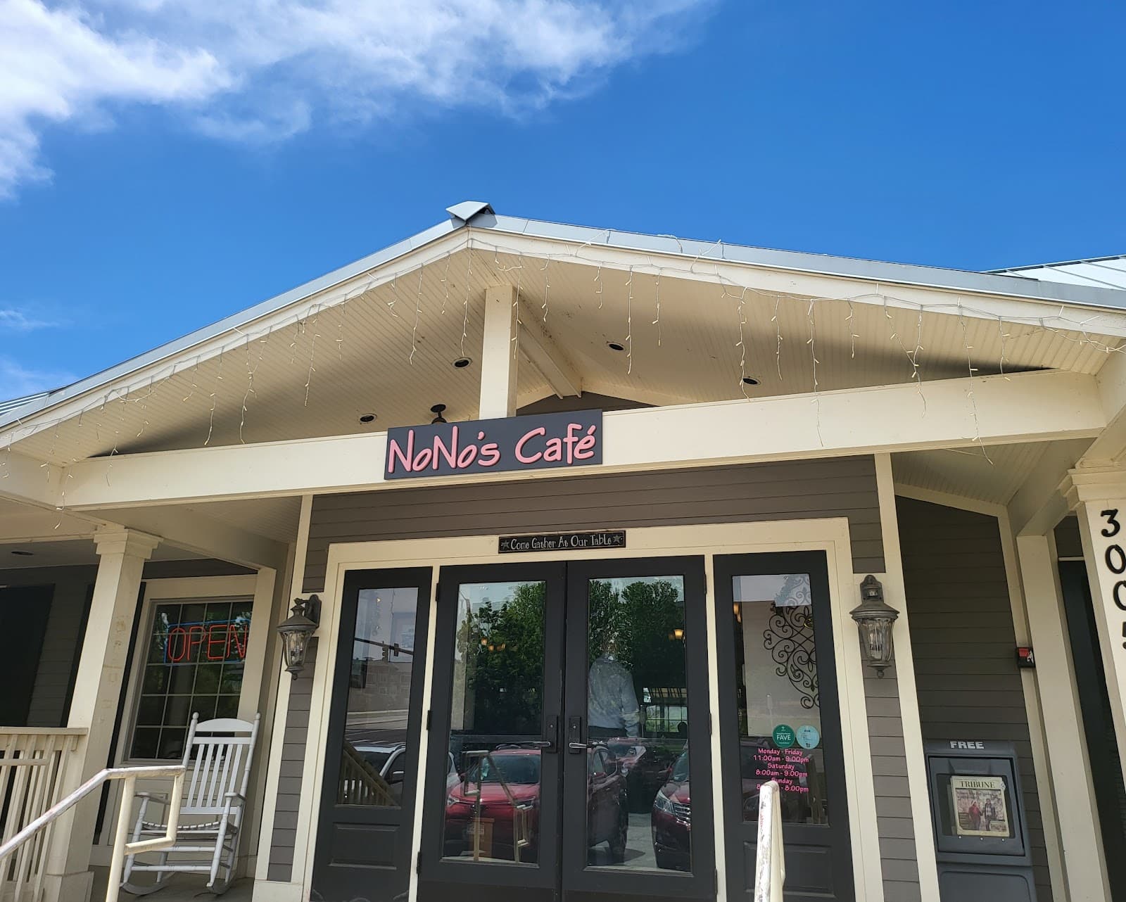 NoNo's Cafe